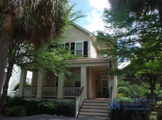 124 Etiwan Park St, Daniel Island, SC 29492