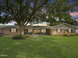 218 Fairway Dr, Crowley, LA 70526