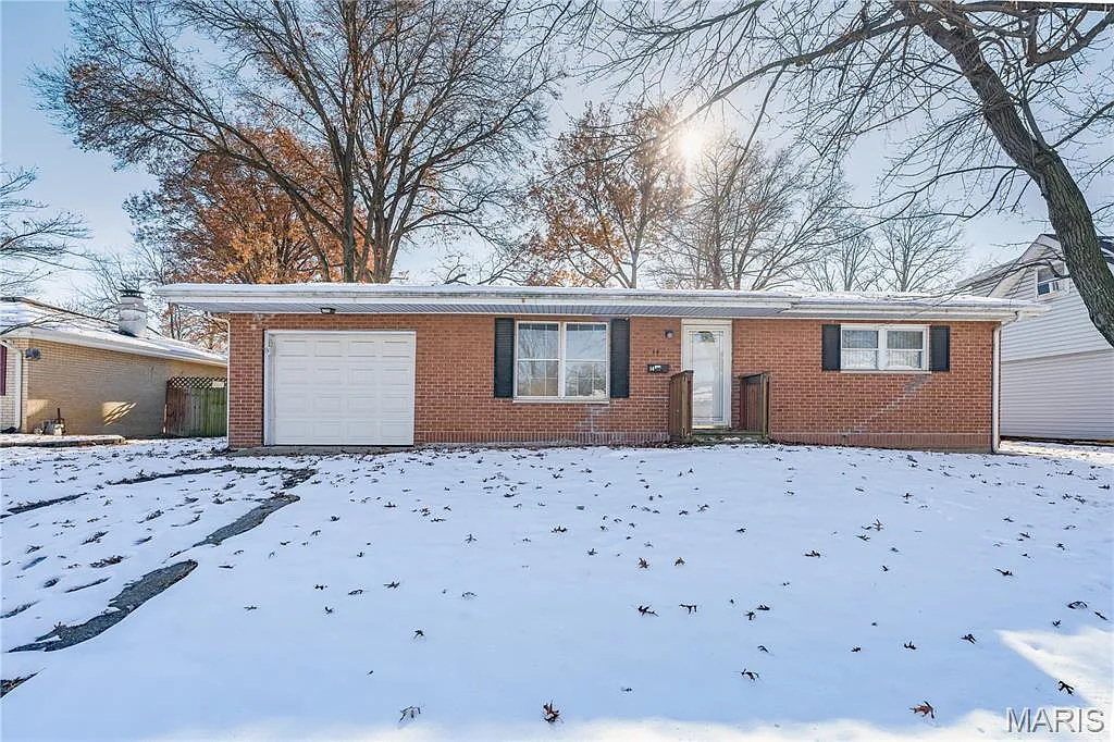 14 Wilson Park Dr photo 1