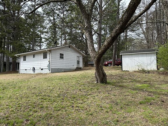 4th image of 727 Wilkins Ct
