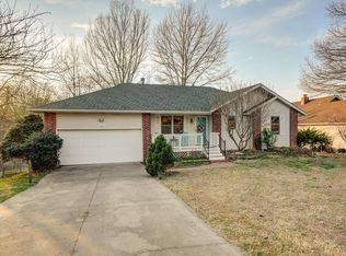 1601 E Melanie Ln, Ozark, MO 65721