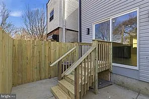 1005 W Orleans St — Photo 7