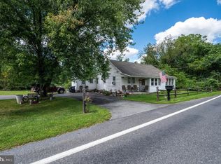 96 Hard Hill Rd, Hamburg, PA 19526