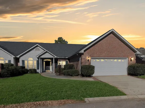 110 Hunters Village Dr, Greenwood, SC 29649
