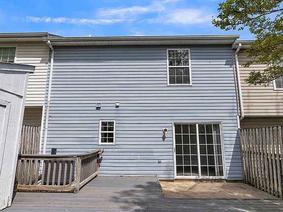 2nd image of 203 Hibiscus Ct