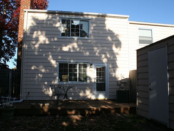 2nd image of 9747 Greenmeadow Cir