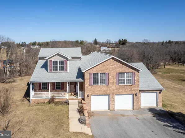 197 Orchard Hill Dr, Westminster, MD 21157