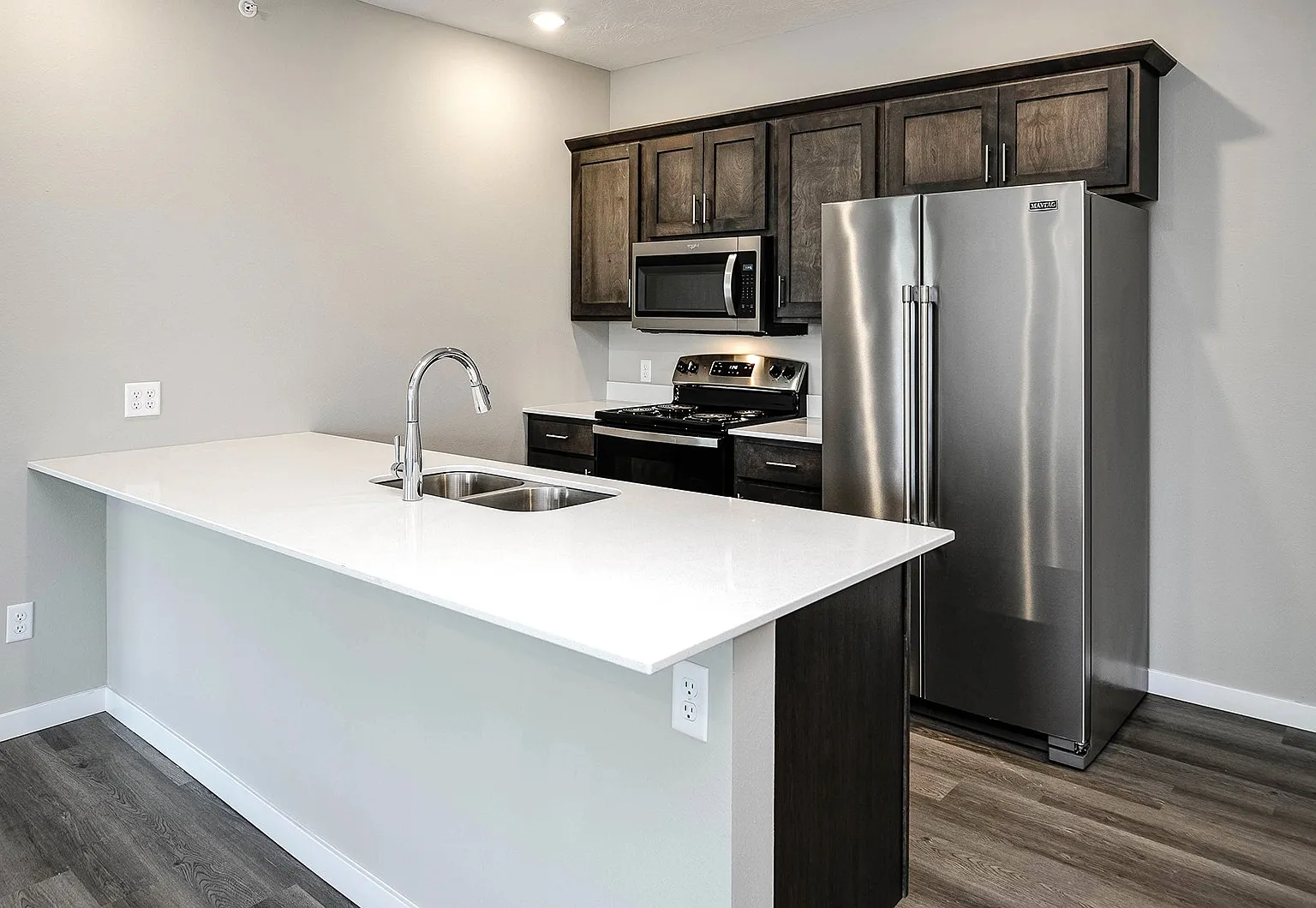 Prairie Park Apartments — Photo 2