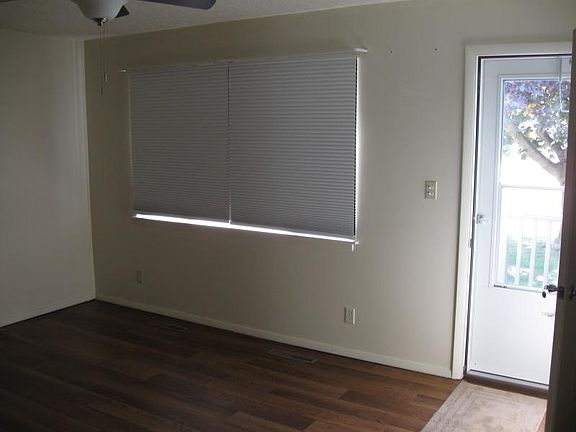 2nd image of 64 Barbara St