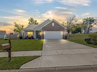 102 Spring Ridge Dr, Union, OH 45322