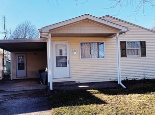 3225 Mars Ave, Springfield, IL 62707