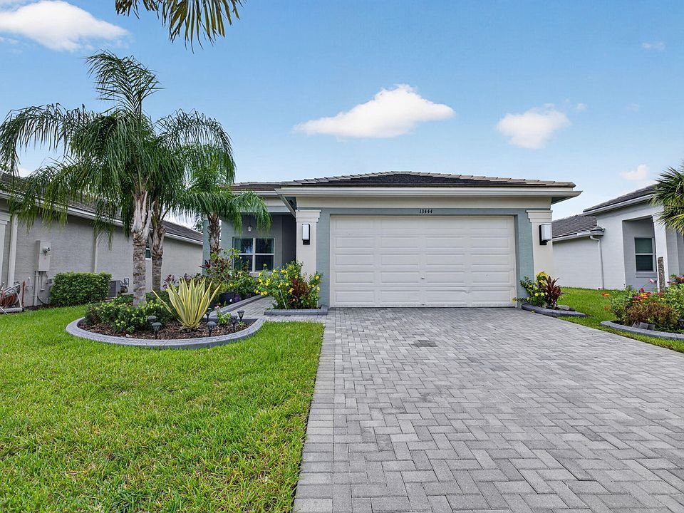 1st image of 13444 SW River Rock Road