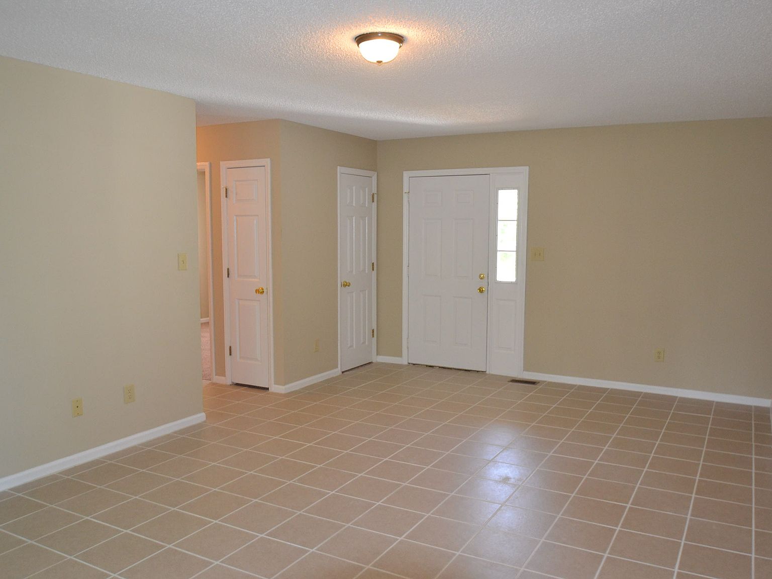 403 E Holly Hill Rd, Thomasville, NC 27360 Zillow