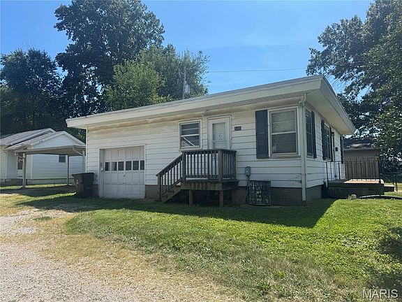 3rd image of 546 N 40th St