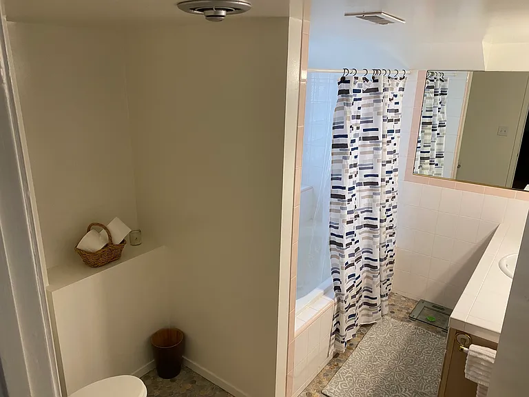 9 Devonshire Way #2 — Photo 16