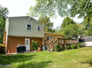 7207 Sydenstricker Rd, Springfield, VA 22152