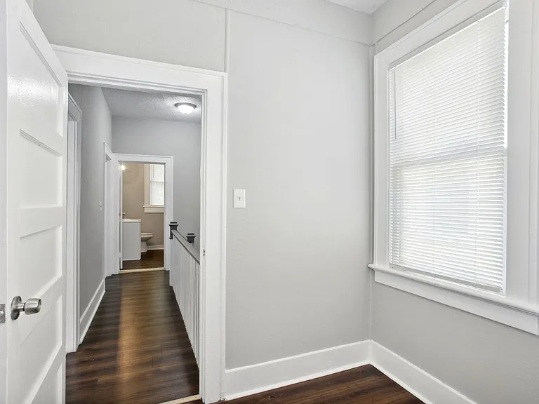 815 E Bolton St — Photo 21