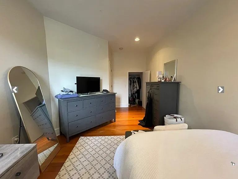 191 Winthrop Rd #2A — Photo 5