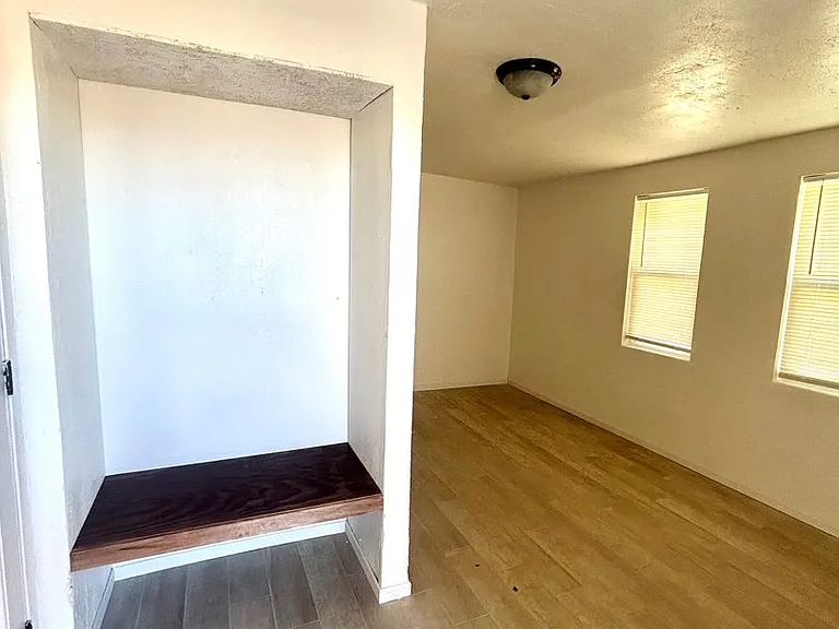 5834 Ocotillo Ave — Photo 9