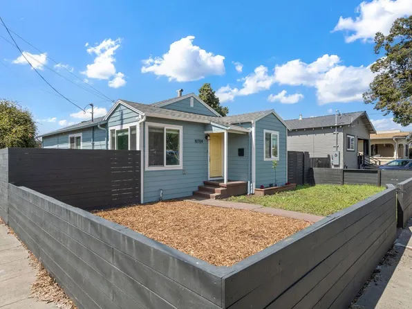 10709 Pearmain St, Oakland, CA 94603