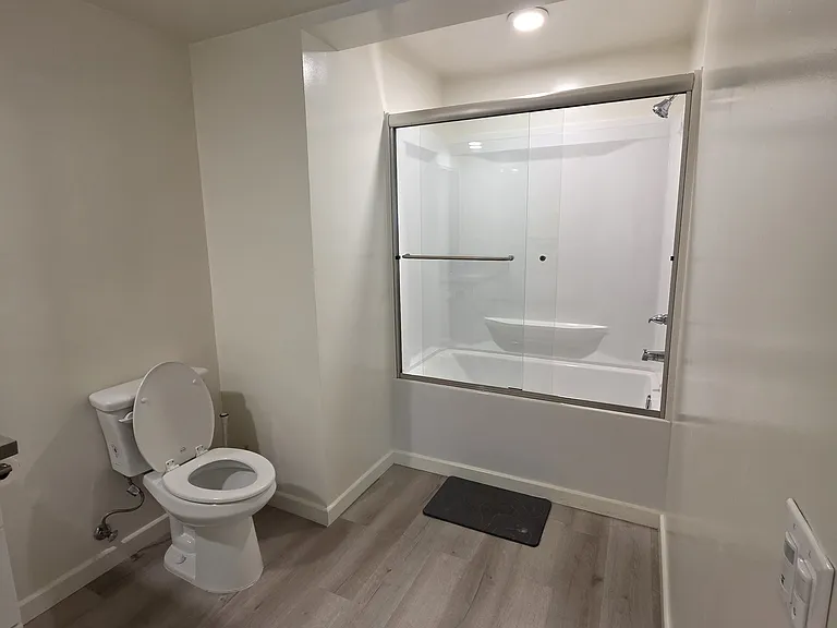 7001 S La Tijera Blvd #206 — Photo 9