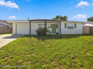 1031 Classic Dr, Holiday, FL 34691