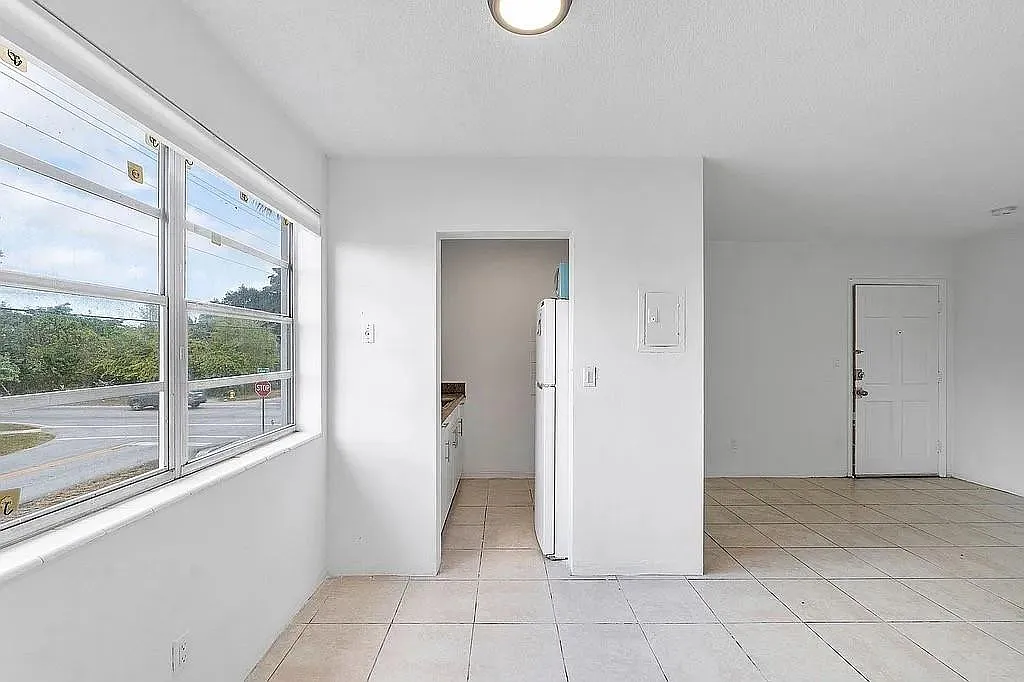1 bed, 1.0 bath, 650 sqft, $1,575 — Photo 1