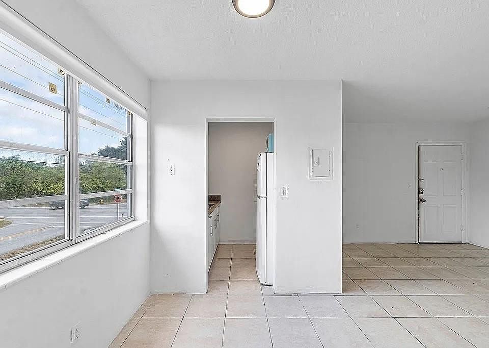 1st image of 14950 N Miami Ave #6