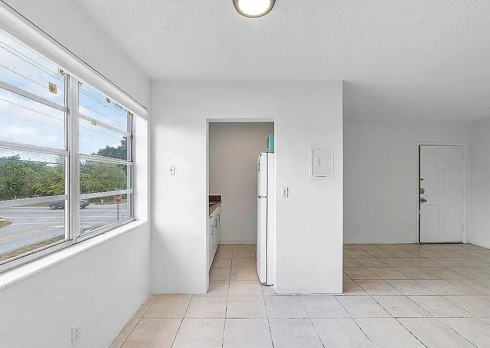 14950 N Miami Ave #6