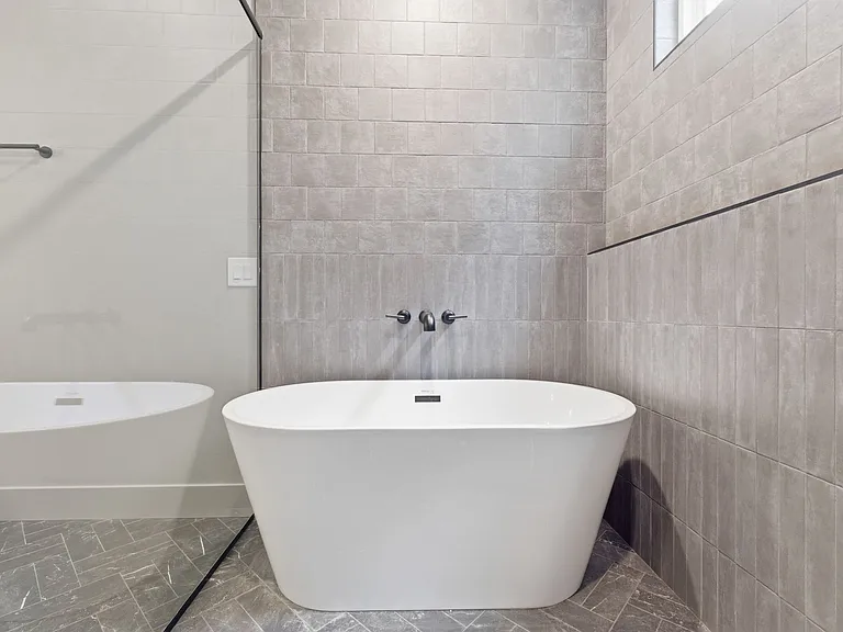 1703B Jeans Ct — Photo 21