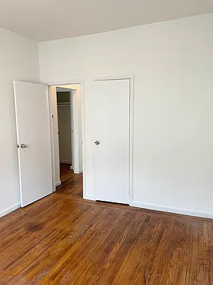 Rented by Jonis Realty | media 30