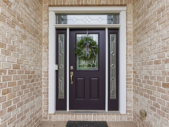 3rd image of 7639 Spring Ridge Dr