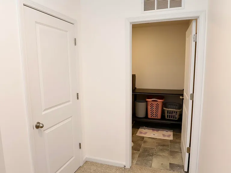 2037 Elmridge Rd — Photo 56