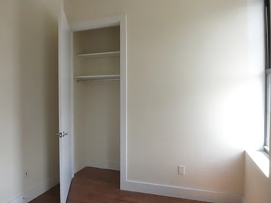 Rented by P Management | media 10