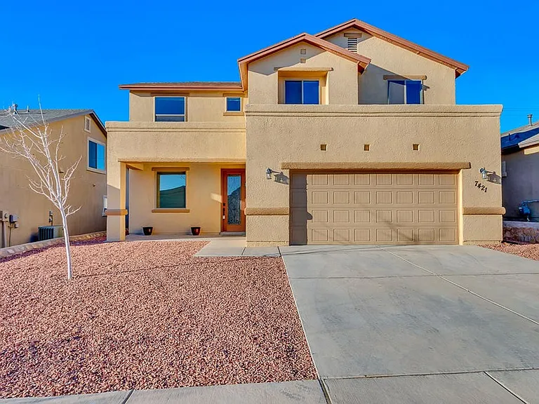 7421 Red Cedar Dr — Photo 1