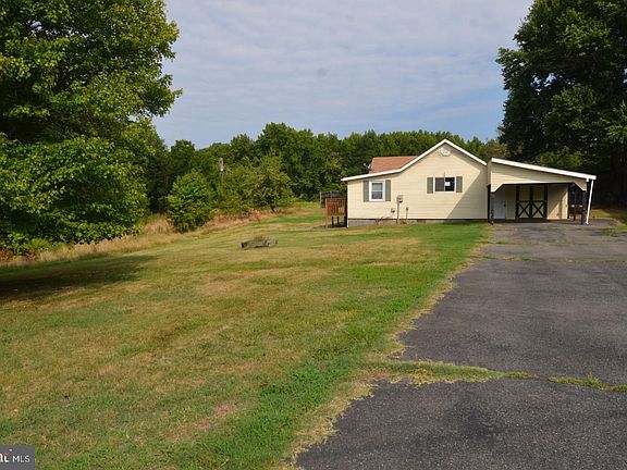 2nd image of 15063 Owens Dr