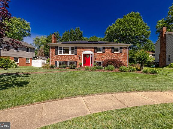 5th image of 5704 Shropshire Ct