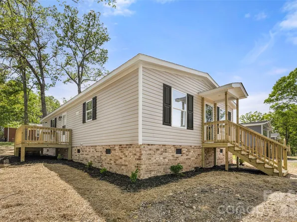 1109 Marion St, Lancaster, SC 29720