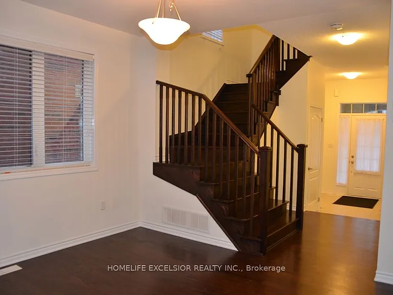 130 Major Cres — Photo 10