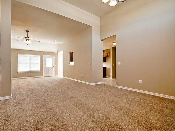 5th image of 411 N Firewood Dr
