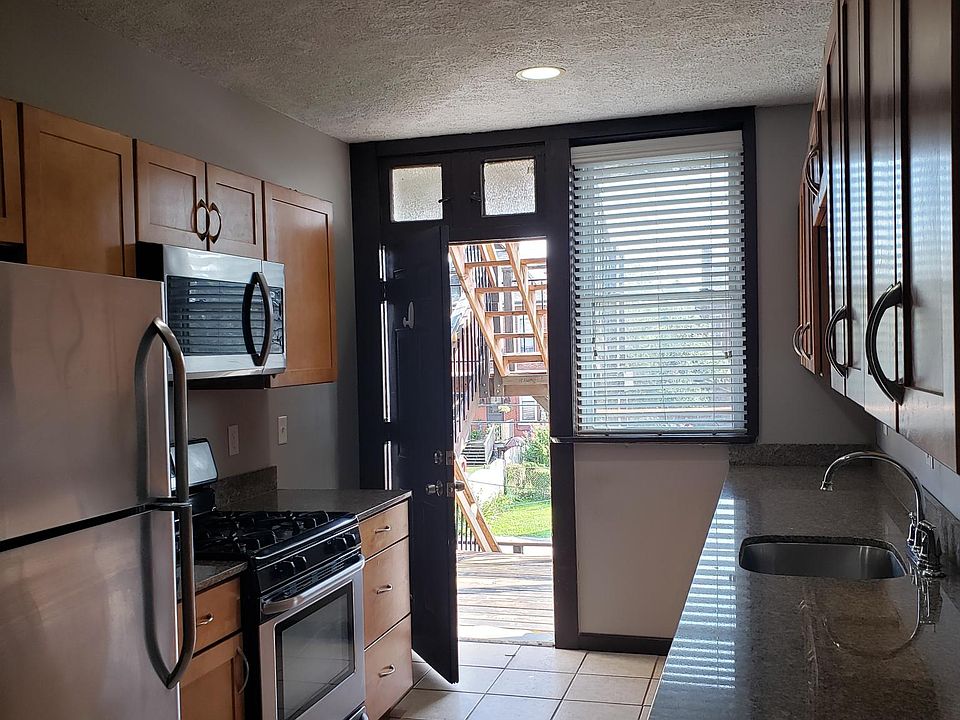 1st image of 3810 Shenandoah Ave APT B