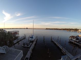 234 Snug Harbour Dr, Shalimar, FL 32579