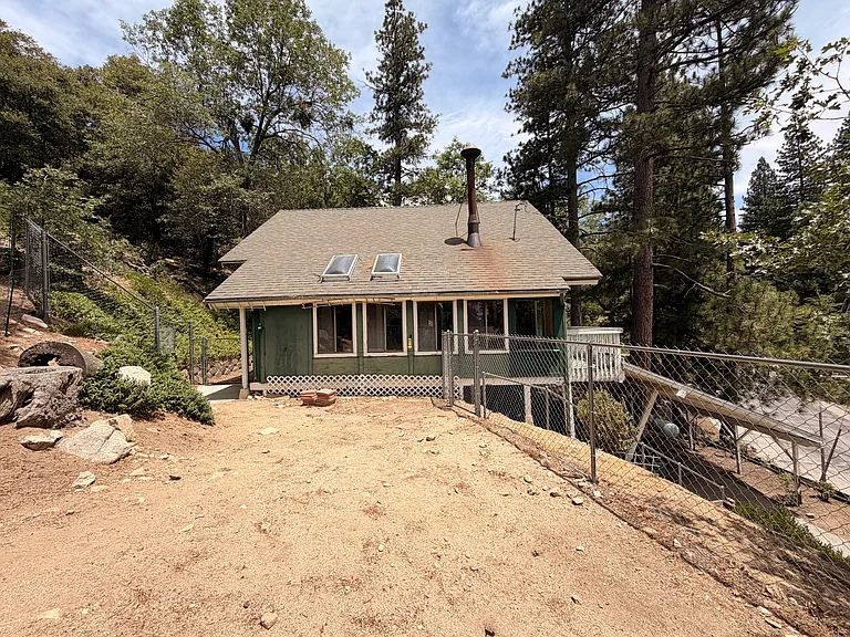5828 Robin Oak Dr — Photo 3