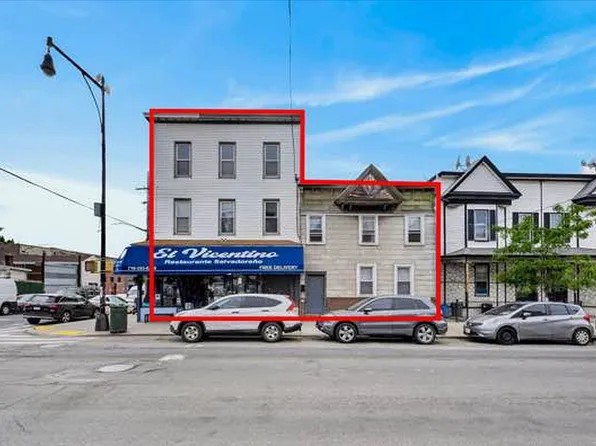 2120 College Point Blvd, College Point, NY 11356