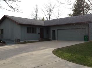 2001 8th Ave SW, Austin, MN 55912