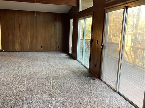 5th image of 1 Crawford Ln
