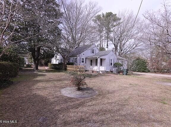 2nd image of 1205 E 2nd St