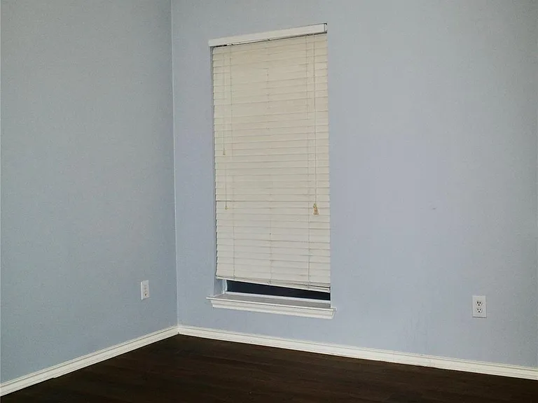 1506 Rogers Lake Ln — Photo 16