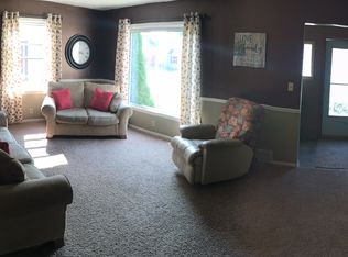 326 Johnson Ave, Little Chute, WI 54140