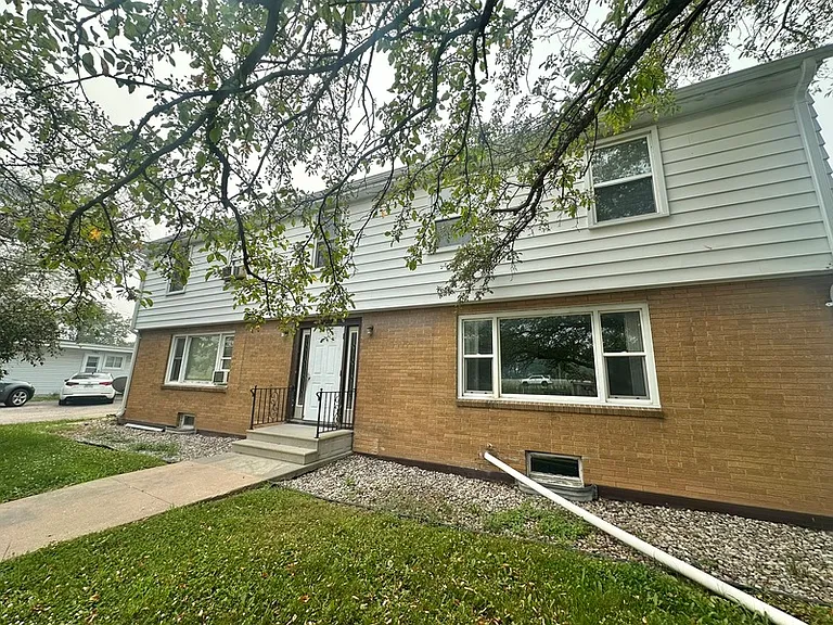 1095 Gillingham Rd #D — Photo 22